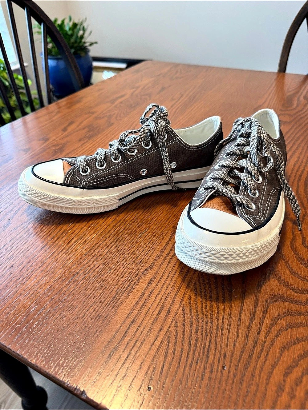 Converse Chuck 70 Low Brown & Cream Sneakers